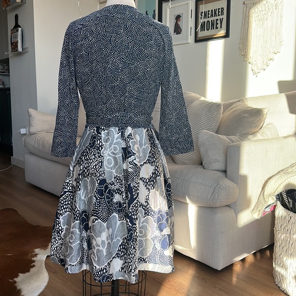 DVF Jewel Dream Dot Mid/Flower Power Wrap Dress - Picture 5 of 8